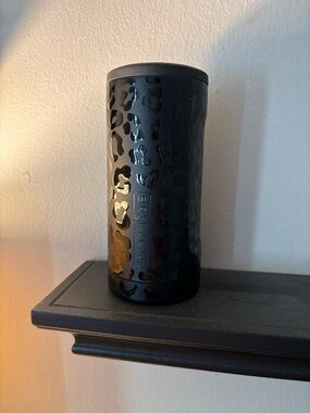 Brumate Black Leopard Insulated Tumbler
